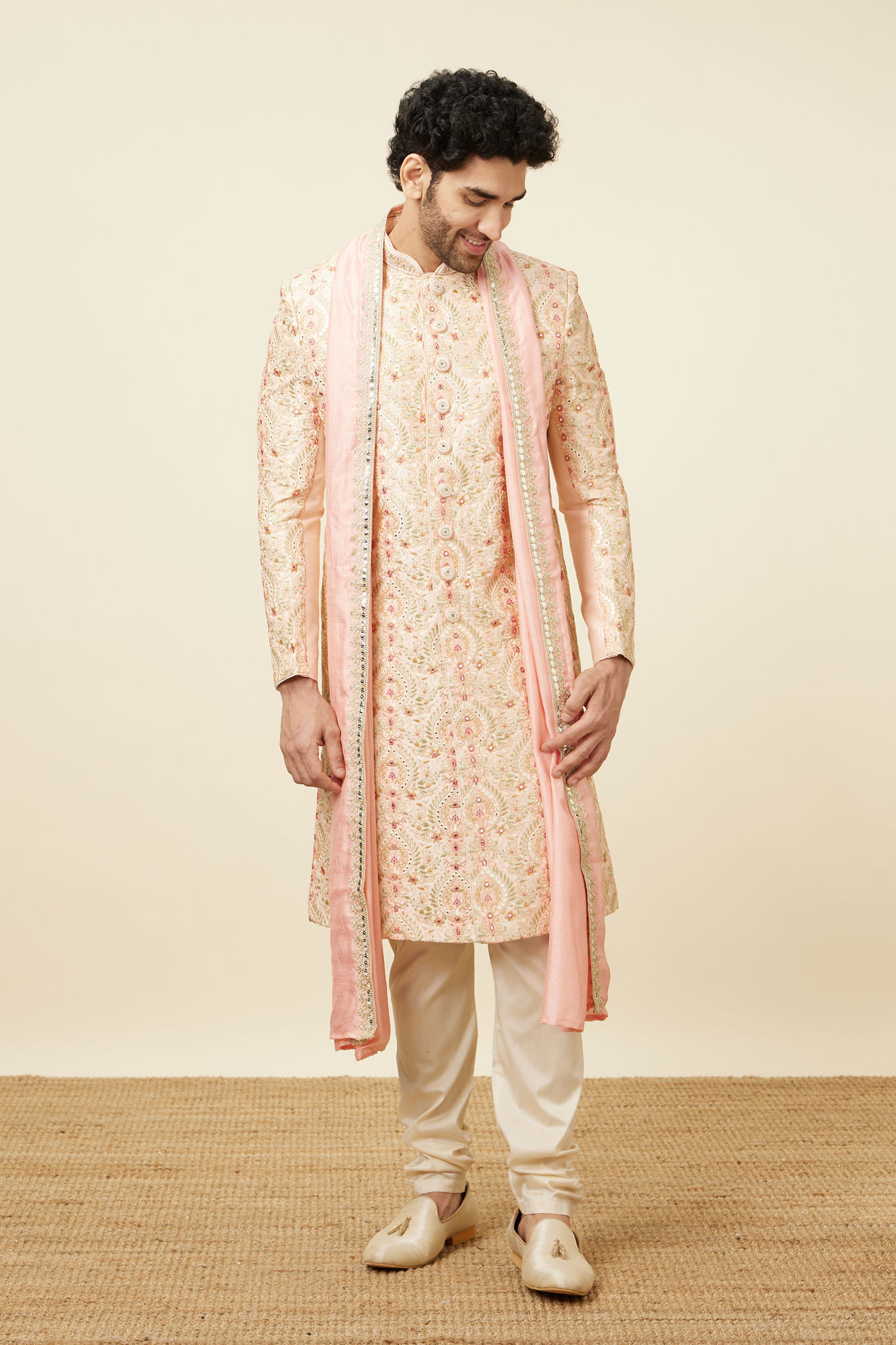 alt message - Manyavar Men Regal Rani Sherwani Set image number 2