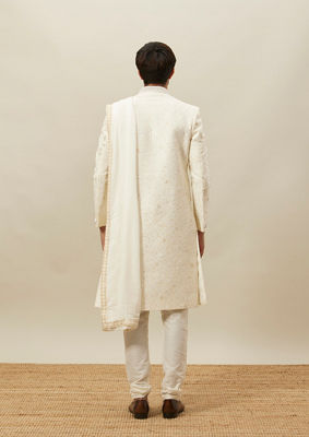 alt message - Twamev Men Ivory Embroidered Sherwani Set image number 3