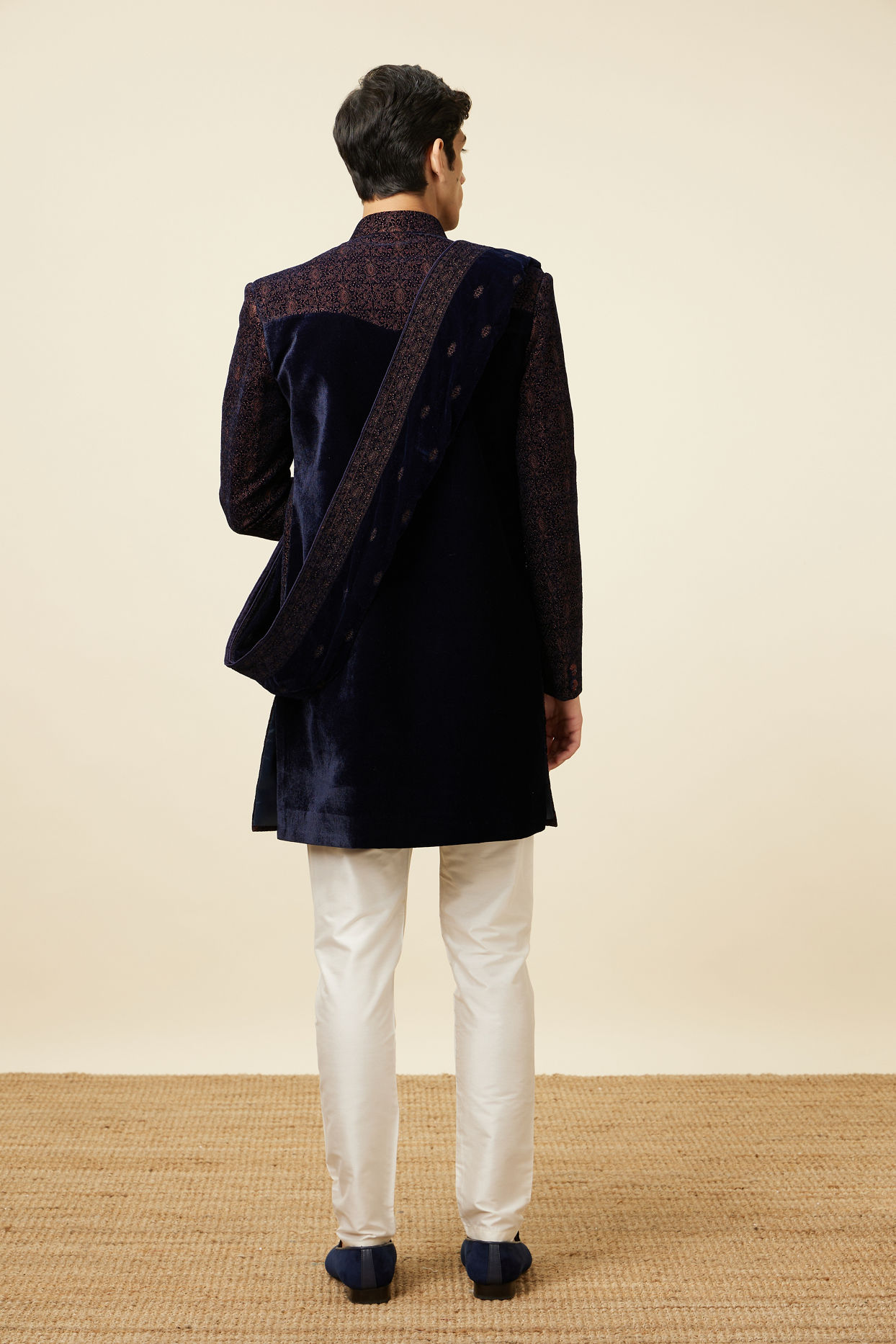 alt message - Manyavar Men Enchanting Velvet Blue Indo Western image number 4