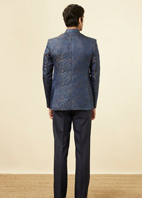 alt message - Manyavar Men Dark Sapphire Blue Paisley Patterned Suit image number 4