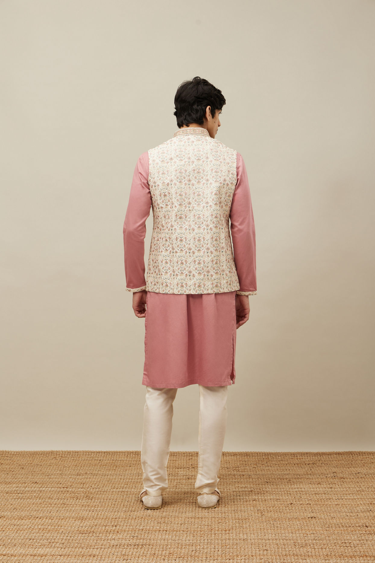 Manyavar Men Pearled Ivory White Floral Patterned Jacket Set