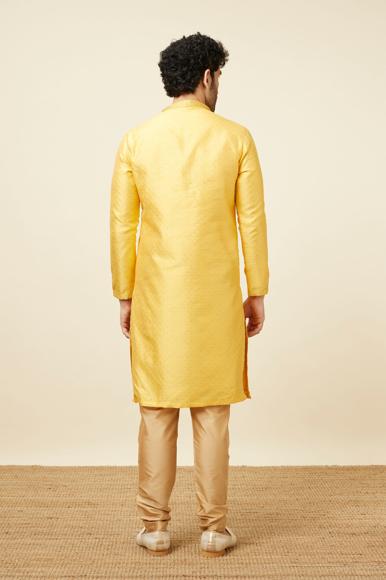 alt message - Manyavar Men Vibrant Yellow Kurta Pajama image number 5