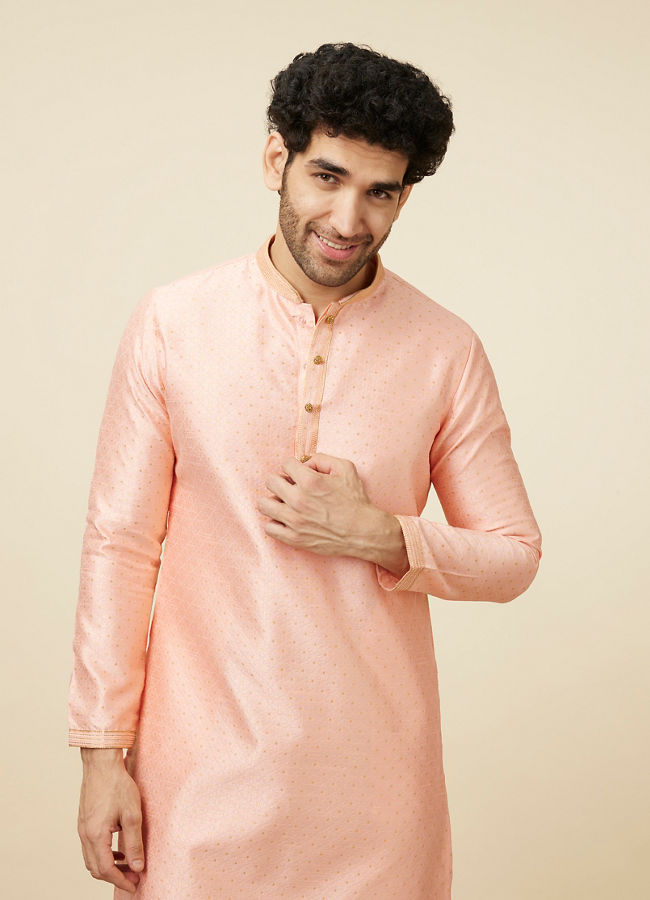 Kurta pajama of discount manyavar