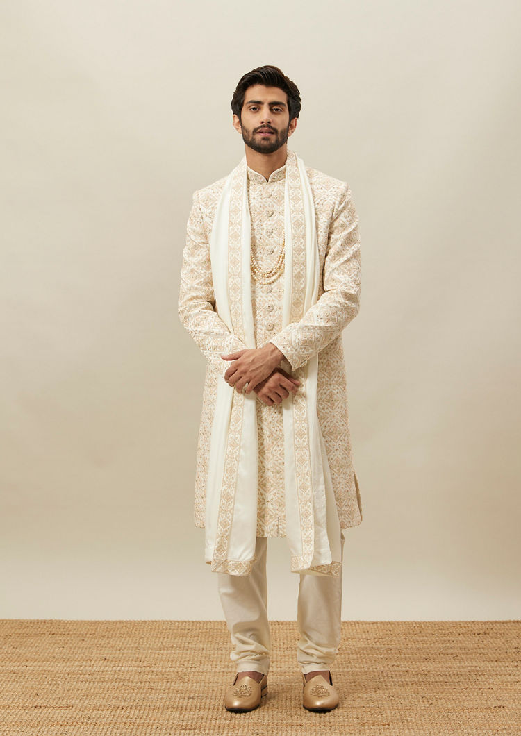 Twamev Men Cream Heavy Embroidery Sherwani Set image number 2