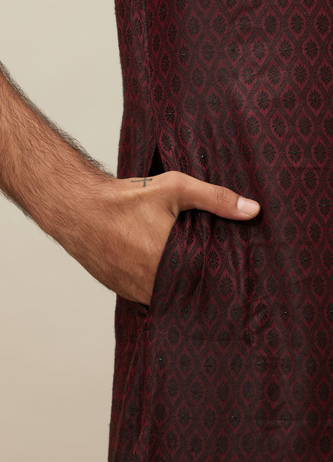 Maroon Self Textured Kurta Set image number 3