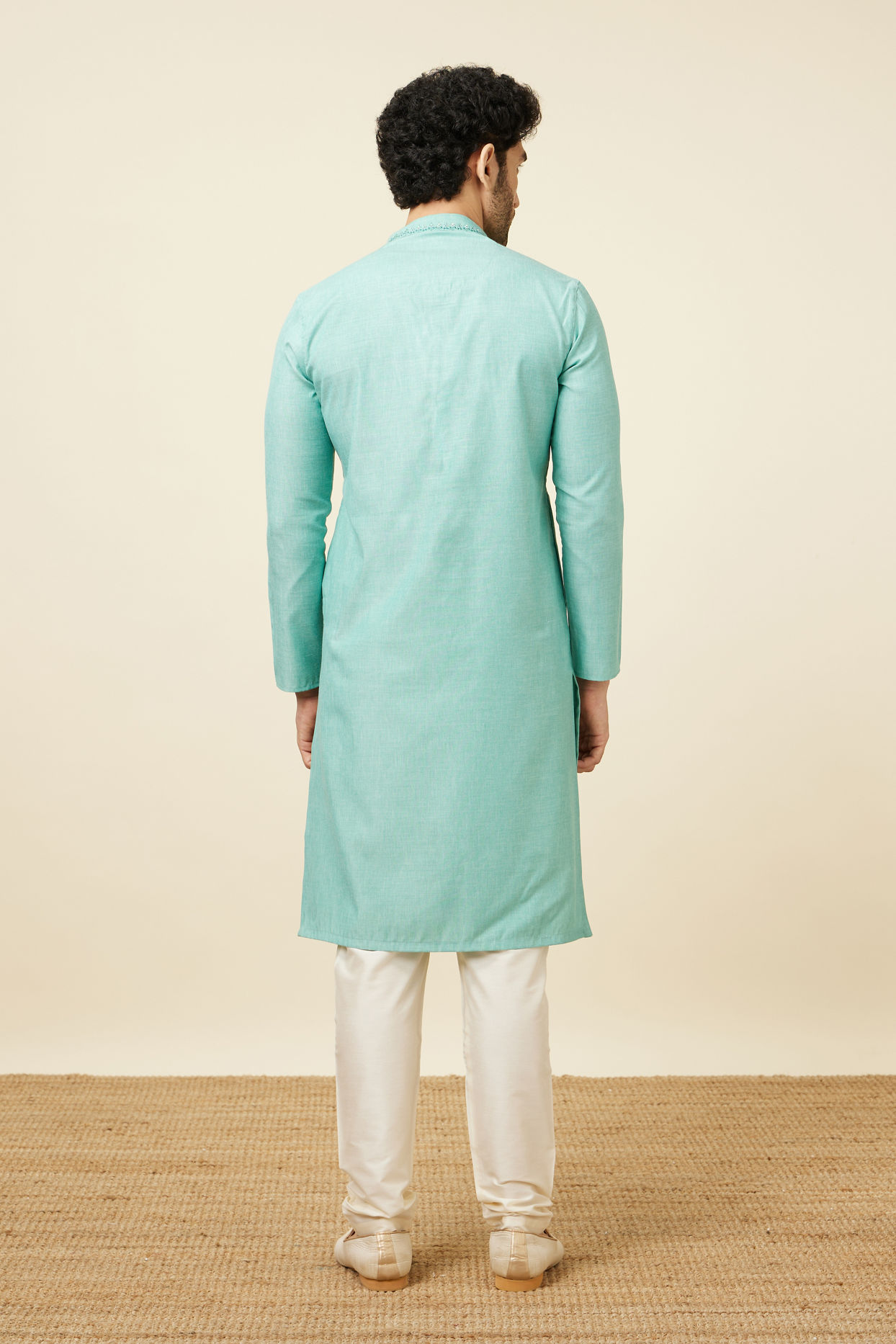 Manyavar Men Sea Blue Solid Kurta Pajama