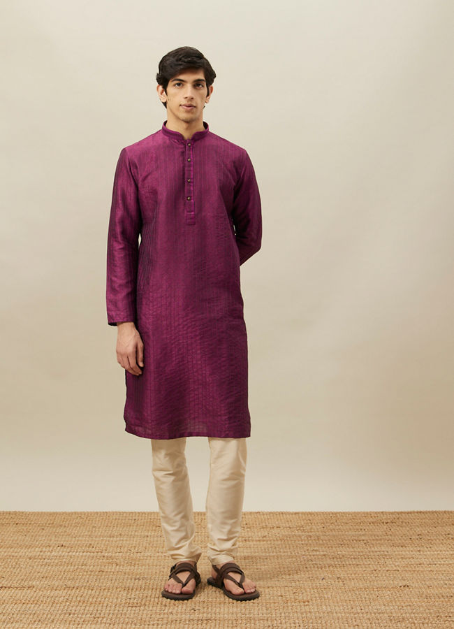 alt message - Manyavar Men Magenta Pink Vertical Striped Kurta Set image number 2