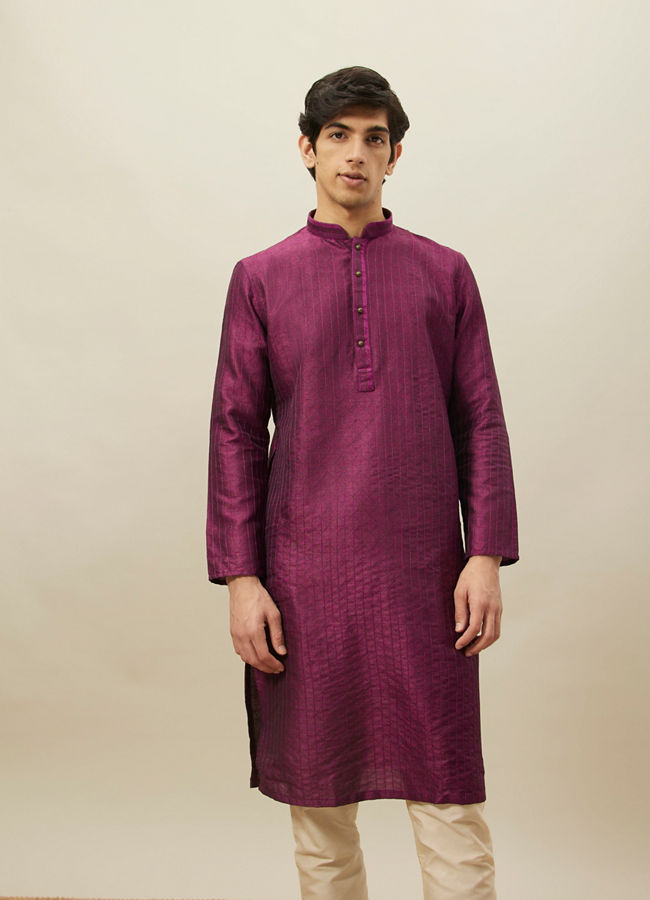 alt message - Manyavar Men Magenta Pink Vertical Striped Kurta Set image number 0