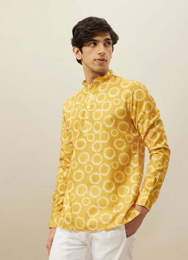 Manyavar Men Aspen Gold Spherical Printed Short Kurta