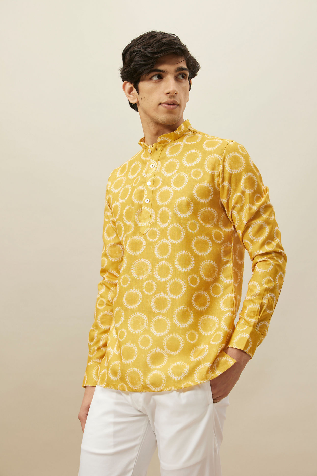 Manyavar Men Aspen Gold Spherical Printed Short Kurta