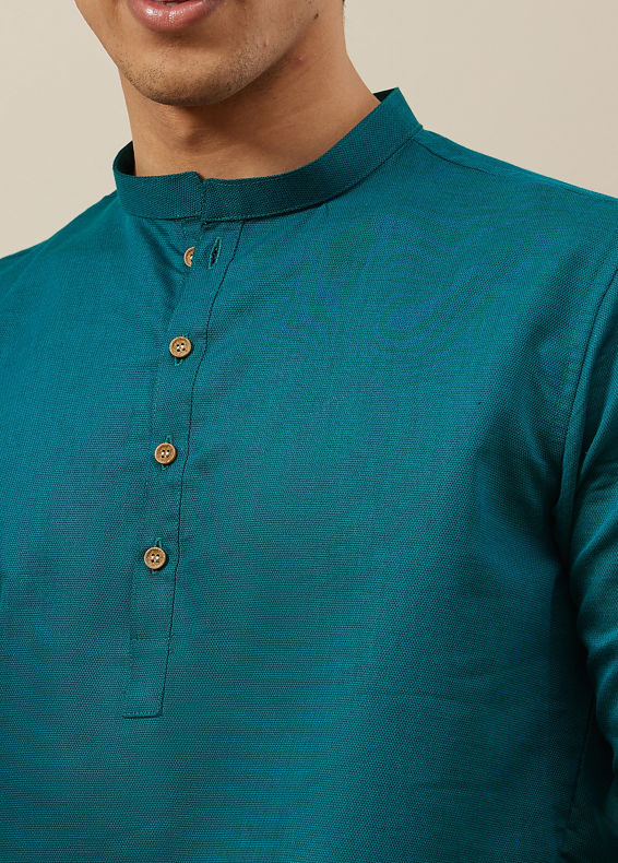 Manyavar Men Atlantic Deep Green Bandhgala Style Short Kurta