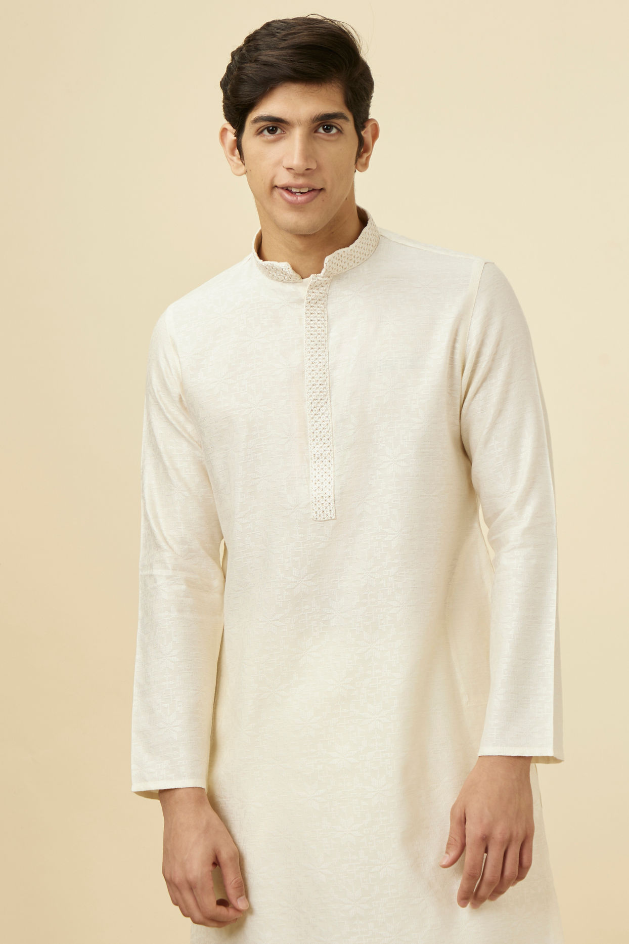 alt message - Manyavar Men Sublime Cream Jacquard Kurta Set image number 0