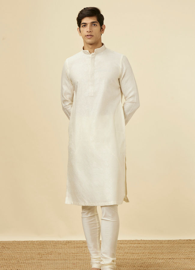 alt message - Manyavar Men Sublime Cream Jacquard Kurta Set image number 2