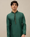 alt message - Manyavar Men Hunter Green Bel Buti Patterned Kurta Set image number 0