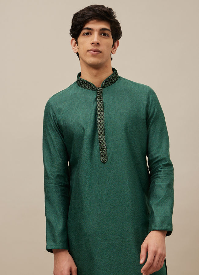 Manyavar Men Hunter Green Bel Buti Patterned Kurta Set