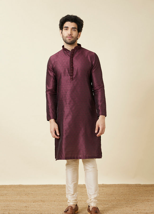 alt message - Manyavar Men Windsor Wine Medallion Patterned Kurta Set image number 2