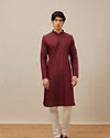 alt message - Manyavar Men Chilli Pepper Red Self Patterned Kurta Set image number 2