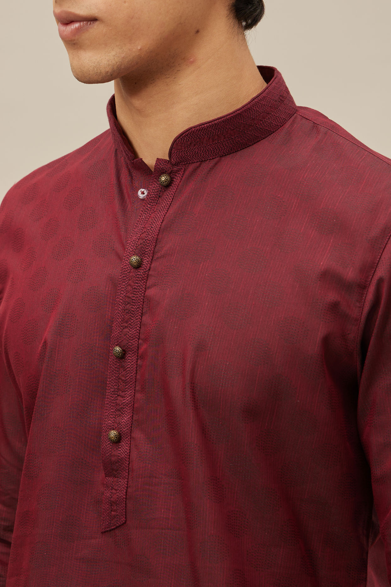 alt message - Manyavar Men Chilli Pepper Red Self Patterned Kurta Set image number 1