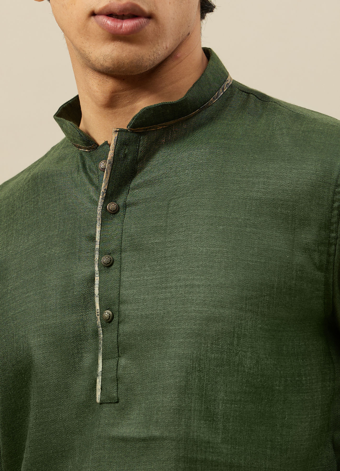 Manyavar Men Hunter Green Embroidered Neckline Short Kurta