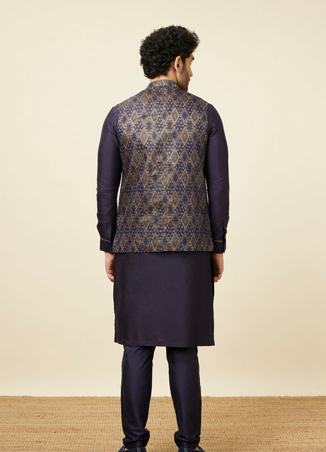 alt message - Manyavar Men Deep Blue Jacket Set with Contrasting Diamond Patterns image number 5