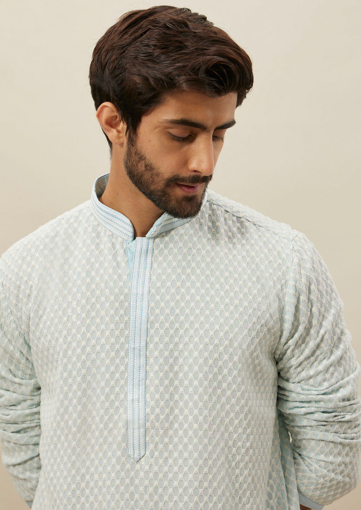 alt message - Twamev Men Powder Blue Chikankari Kurta Set image number 1