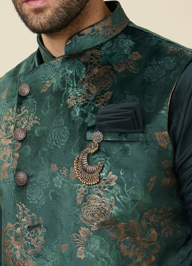 alt message - Manyavar Men Hunter Green Floral Patterned Jacket Set image number 1