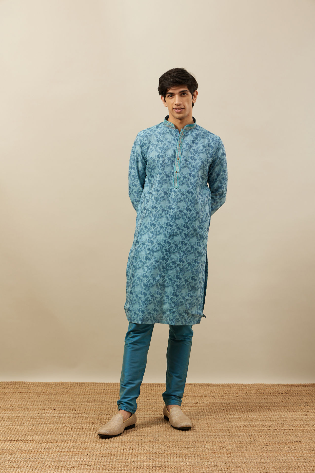 alt message - Manyavar Men Tropical Blue Bel Buti Printed Kurta Set image number 2