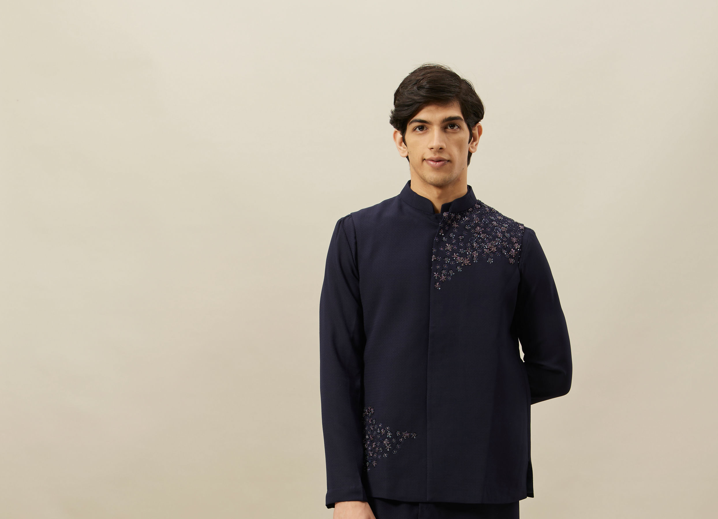 Twamev Men Navy Blue Embroidered Kurta Jacket Set