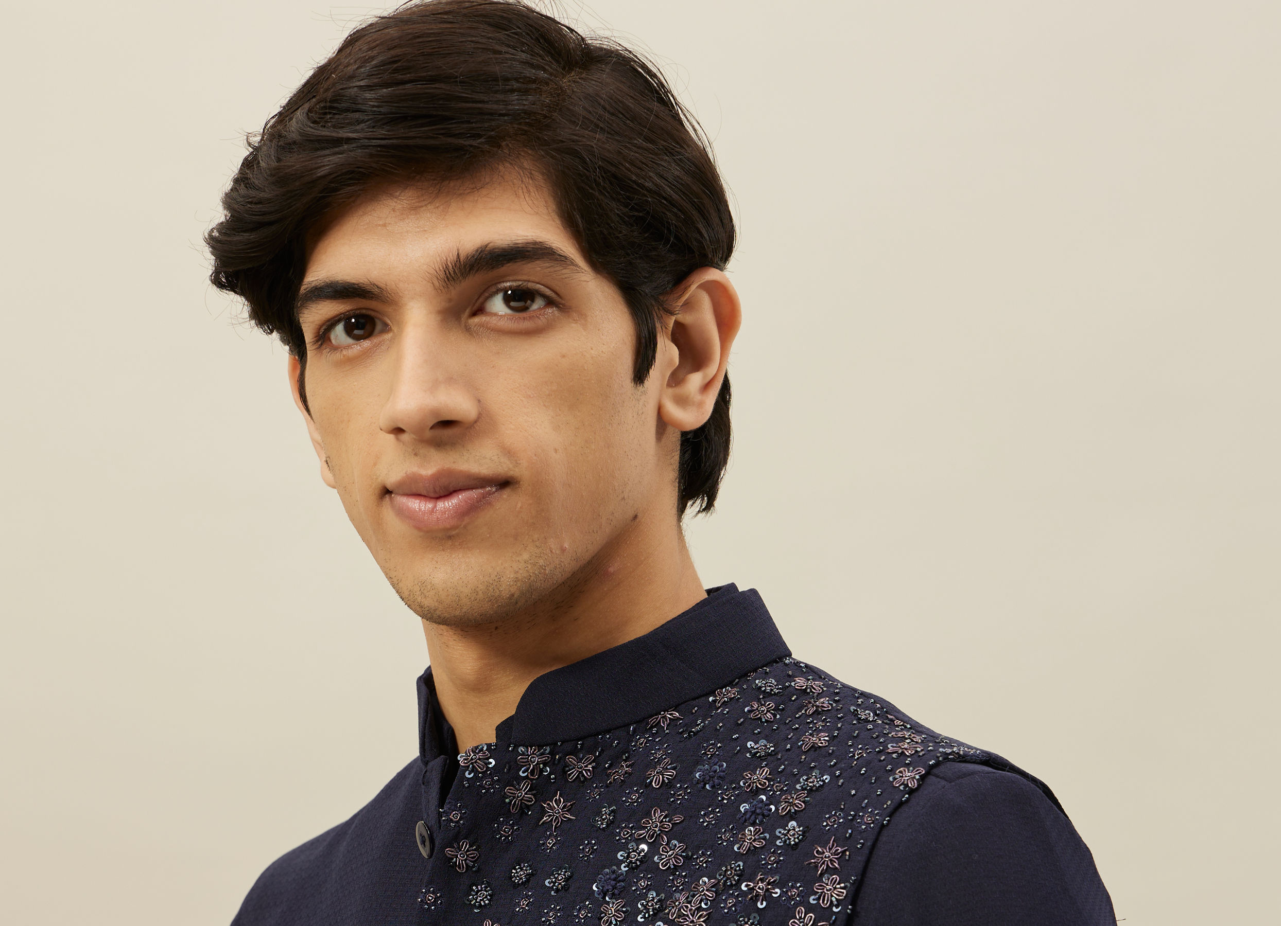 Twamev Men Navy Blue Embroidered Kurta Jacket Set