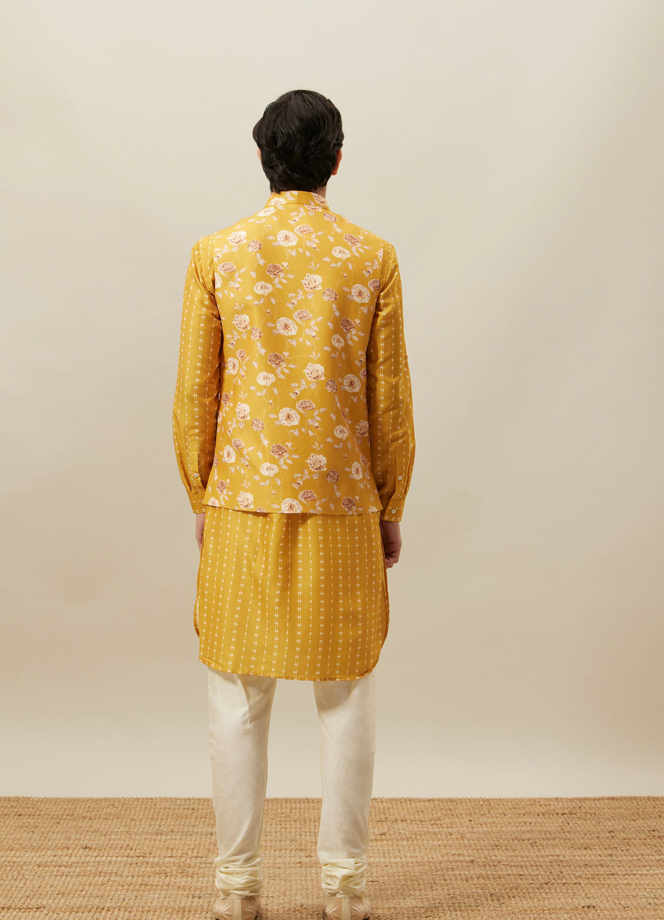 Twamev Men Amber Yellow Printed Kurta Jacket Set