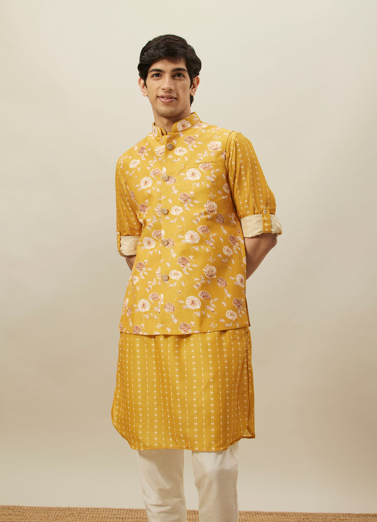 Twamev Men Amber Yellow Printed Kurta Jacket Set