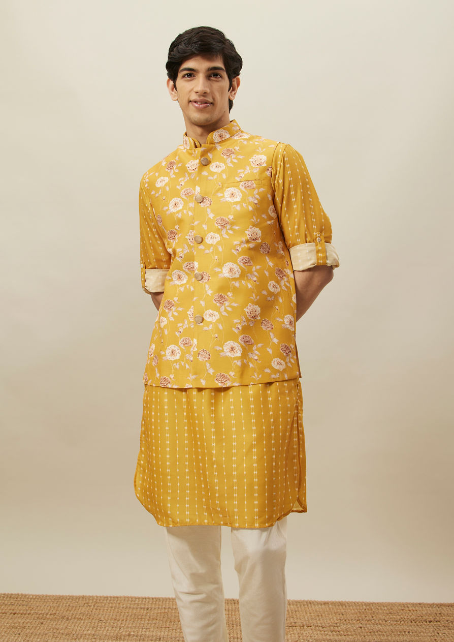 alt message - Twamev Men Amber Yellow Printed Kurta Jacket Set image number 0