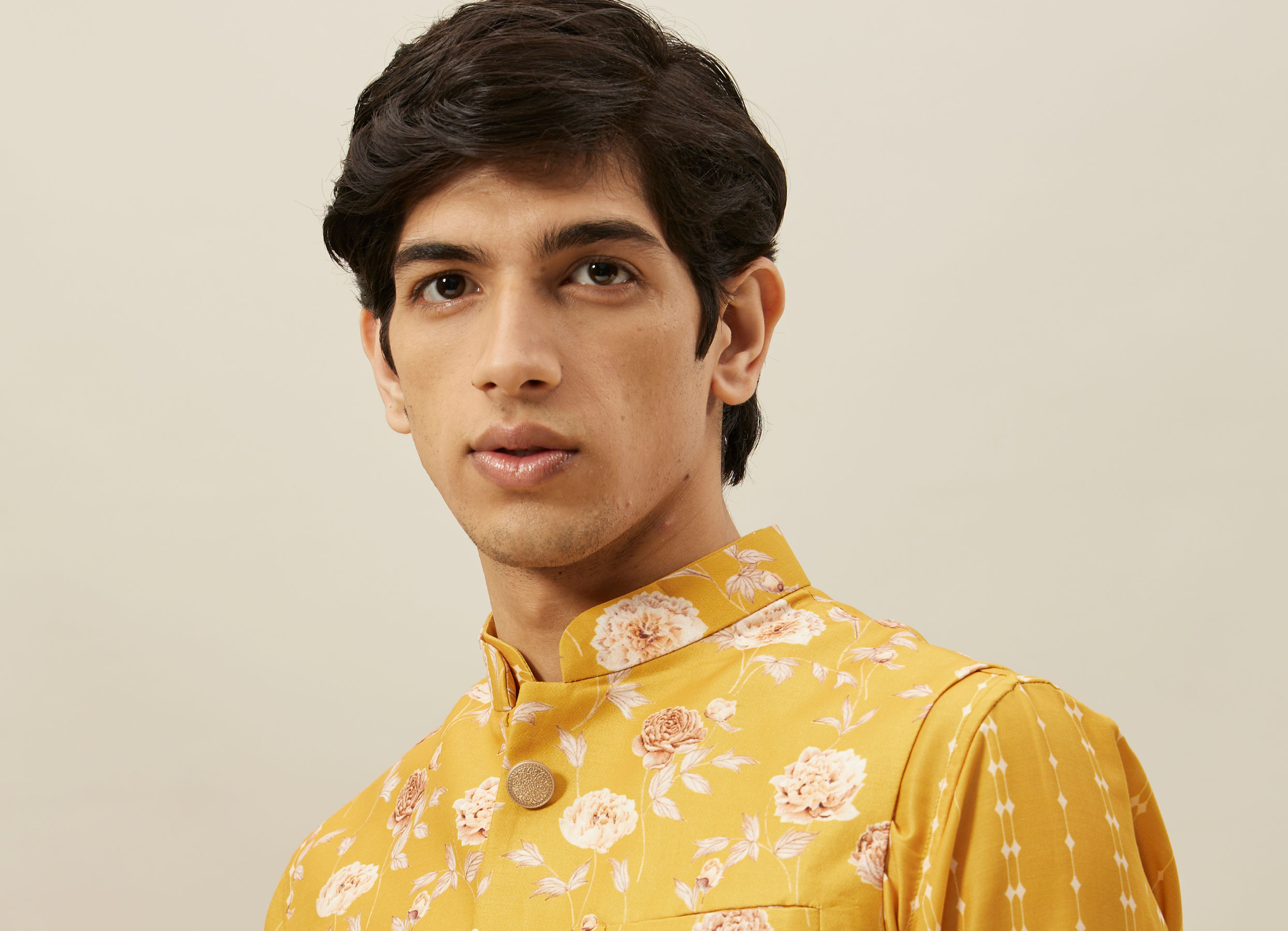 Twamev Men Amber Yellow Printed Kurta Jacket Set