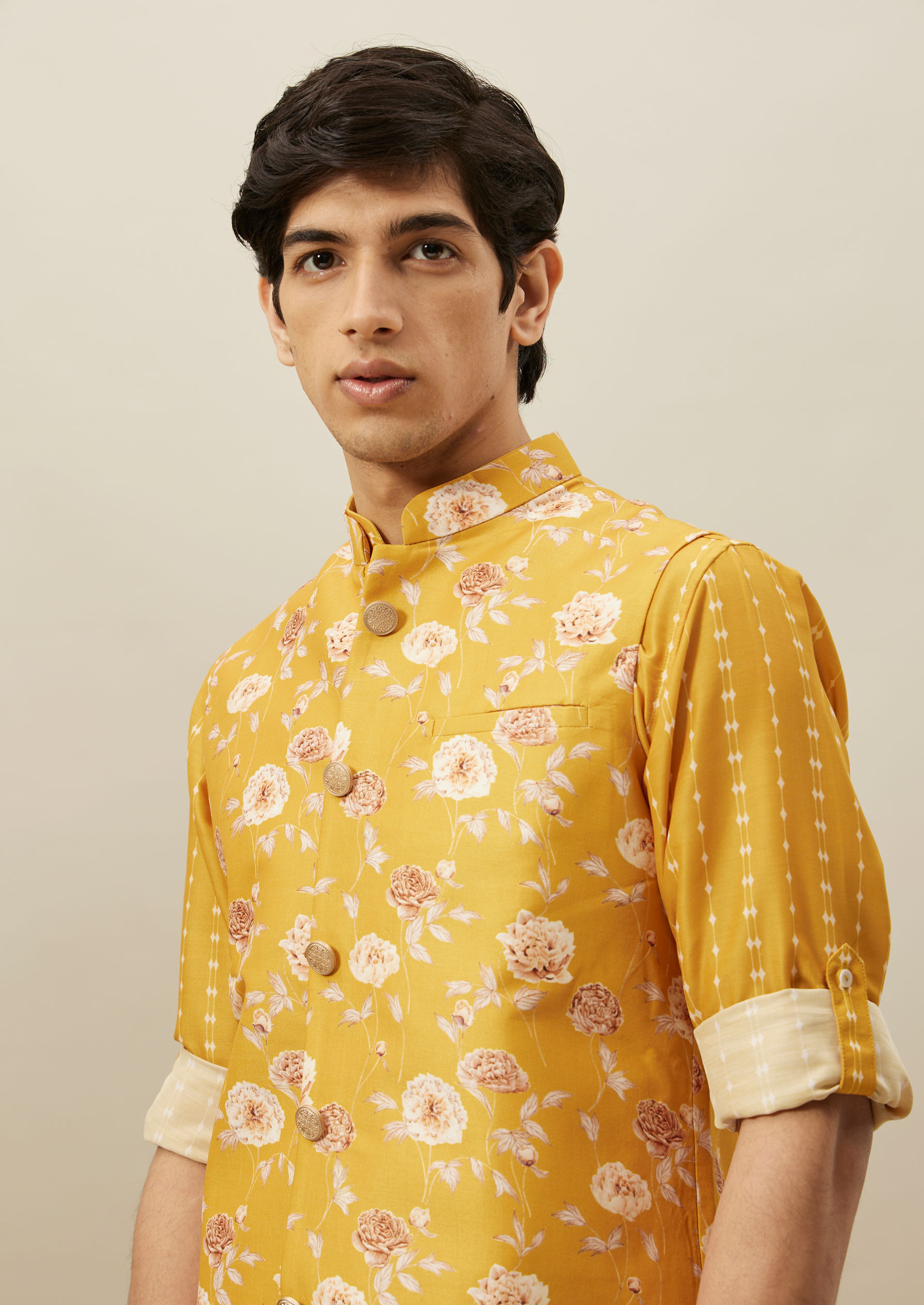 Twamev Men Amber Yellow Printed Kurta Jacket Set