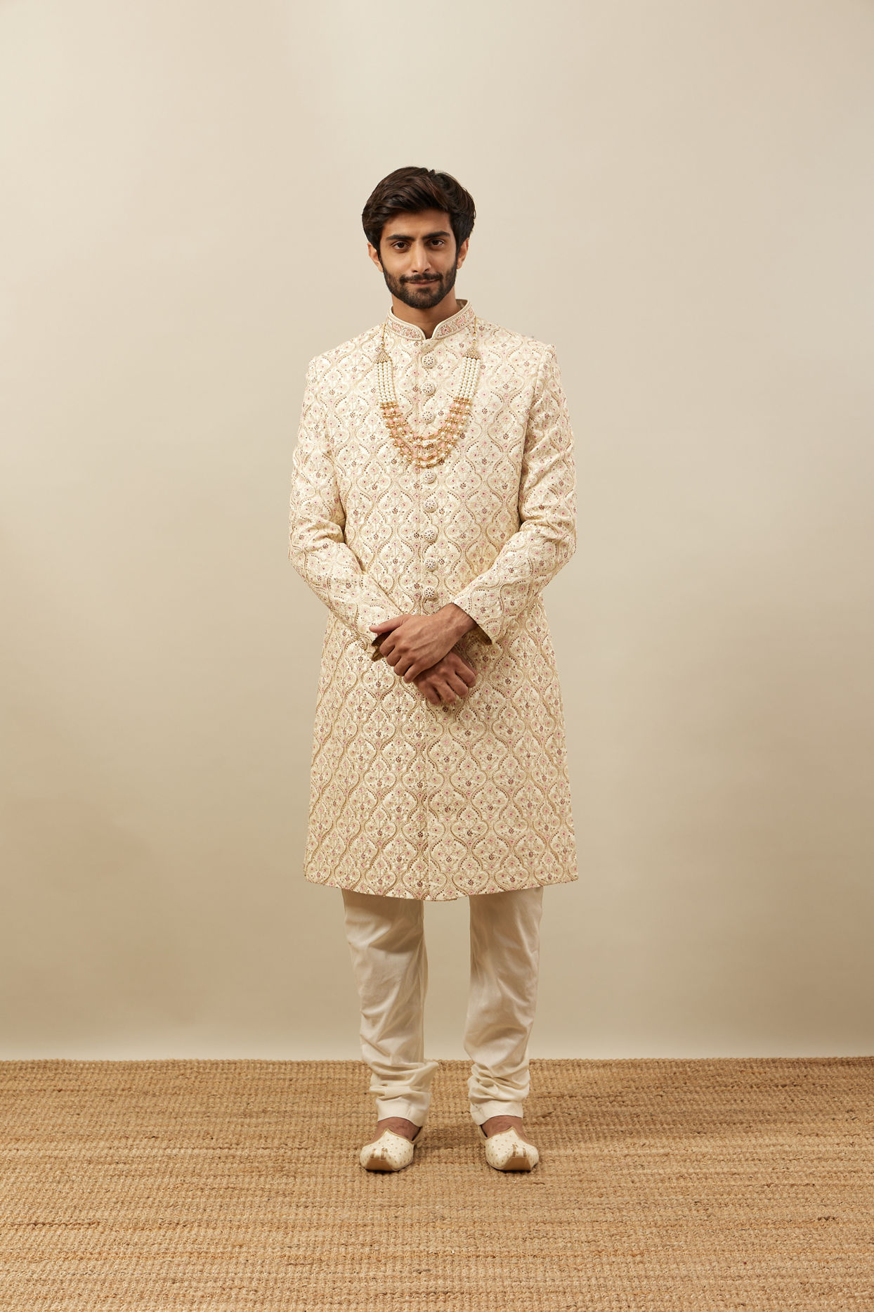 Manyavar Men Pearled Ivory White Floral Jaal Patterned Sherwani Set