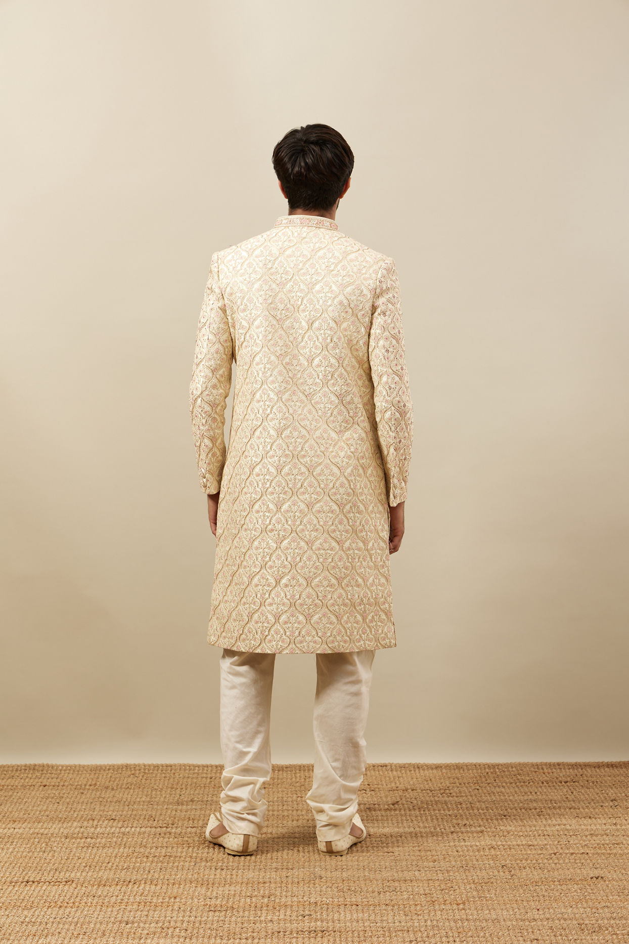 Manyavar Men Pearled Ivory White Floral Jaal Patterned Sherwani Set