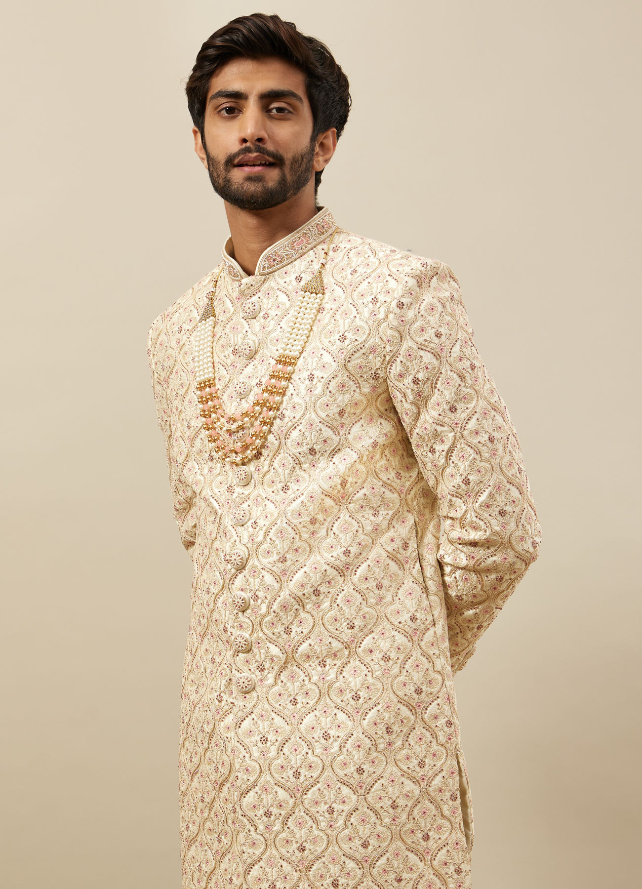 Manyavar Men Pearled Ivory White Floral Jaal Patterned Sherwani Set