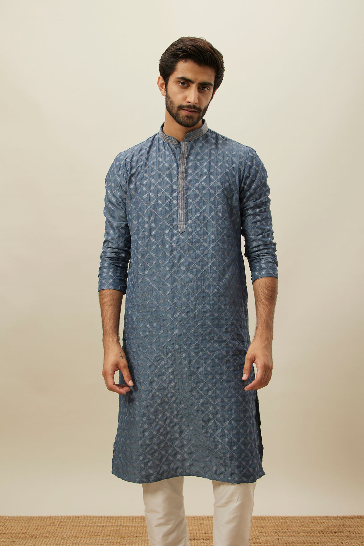 alt message - Manyavar Men Slate Blue Self Patterend Kurta Set image number 0