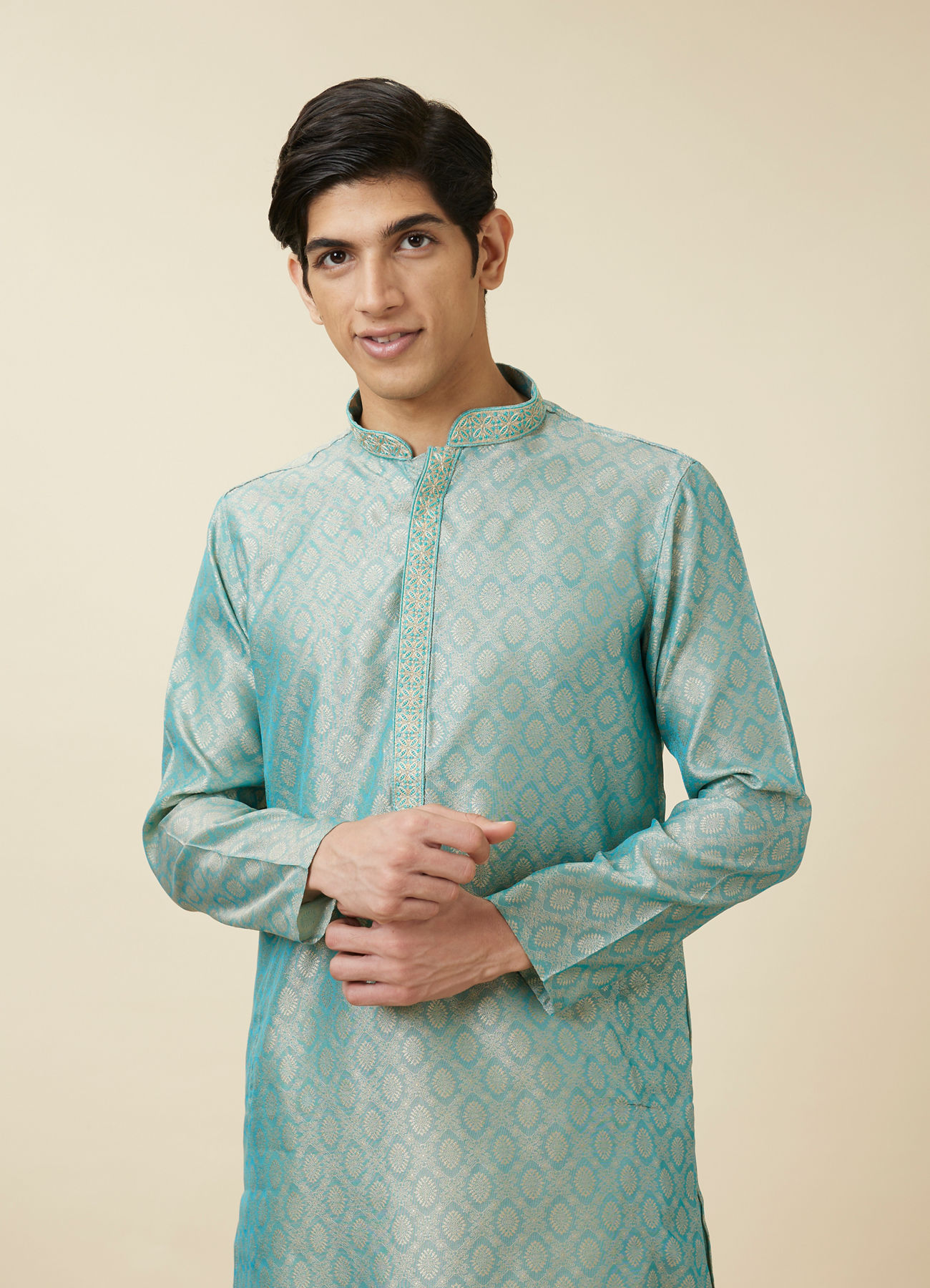 Manyavar Men Fair Aqua Blue Jaal Patterned Kurta Set