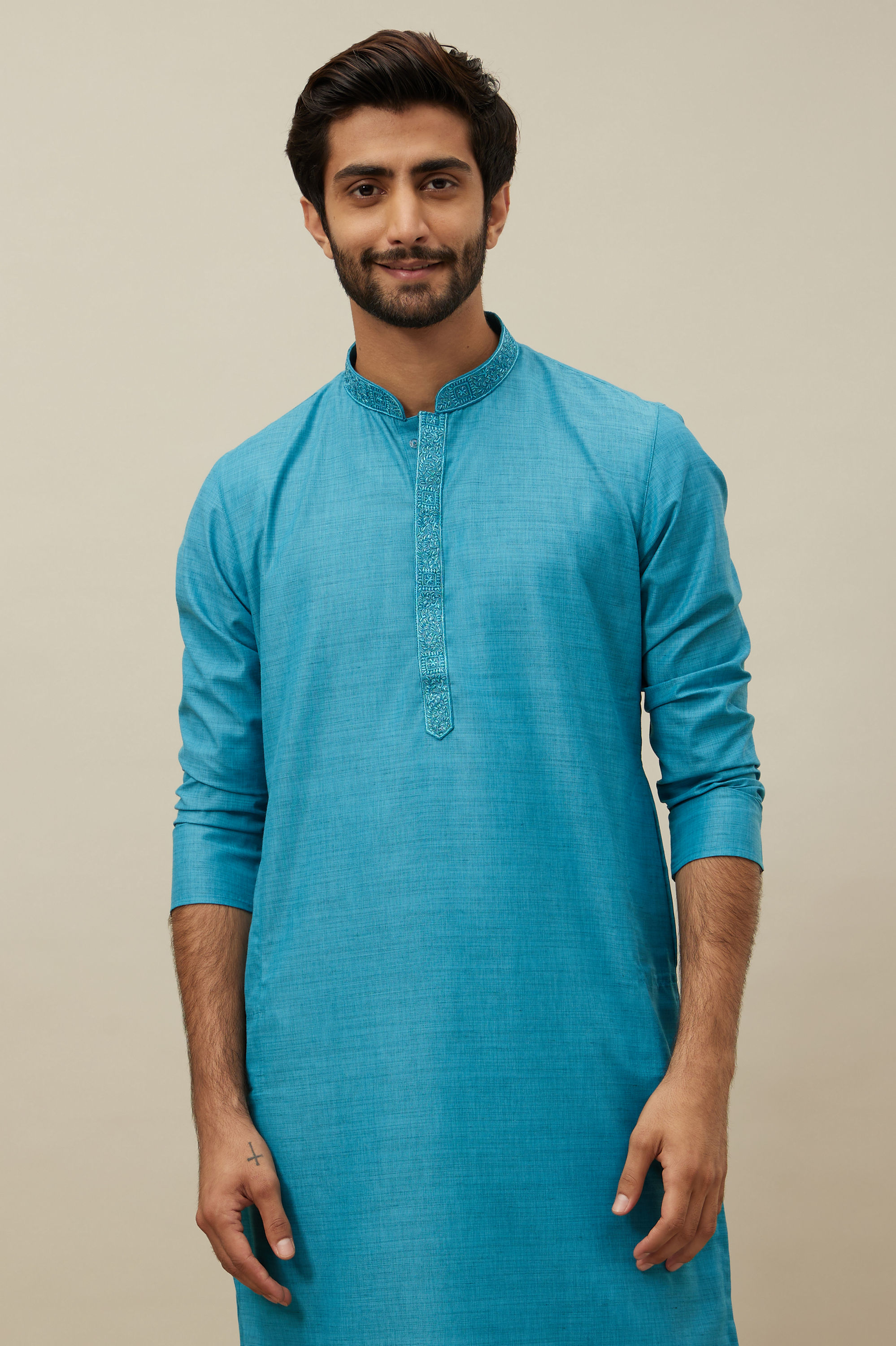 Manyavar Men Ferozi Blue Embroidered Placket Kurta Set