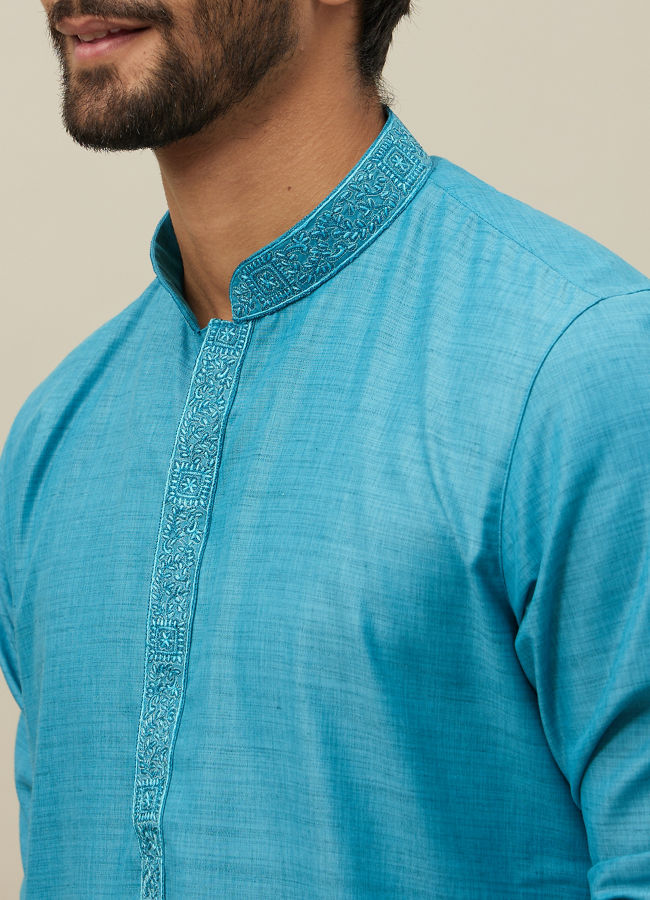 alt message - Manyavar Men Ferozi Blue Embroidered Placket Kurta Set image number 1