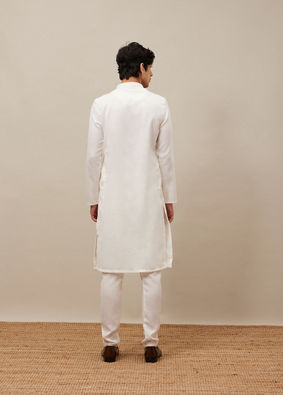alt message - Manyavar Men Pristine White Bandhgala Style Kurta Set image number 5