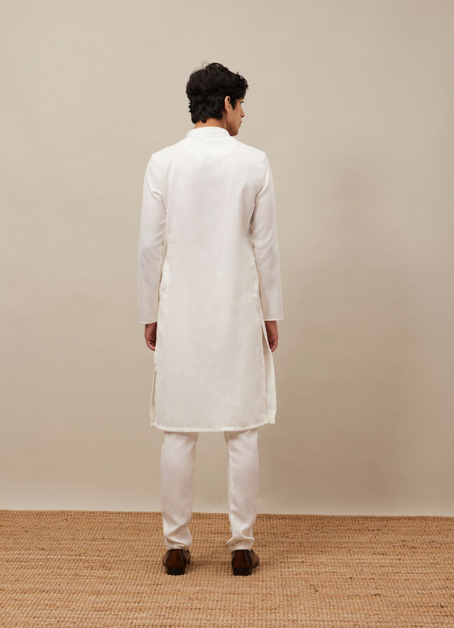 alt message - Manyavar Men Pristine White Bandhgala Style Kurta Set image number 5