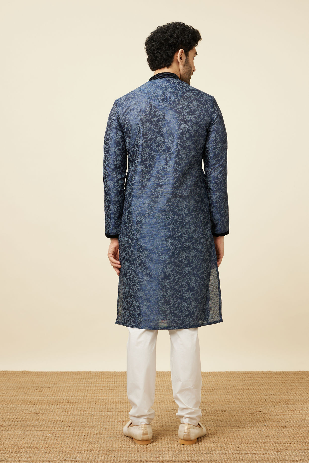 Manyavar Men Navy Blue Bel Buti Printed Kurta Set