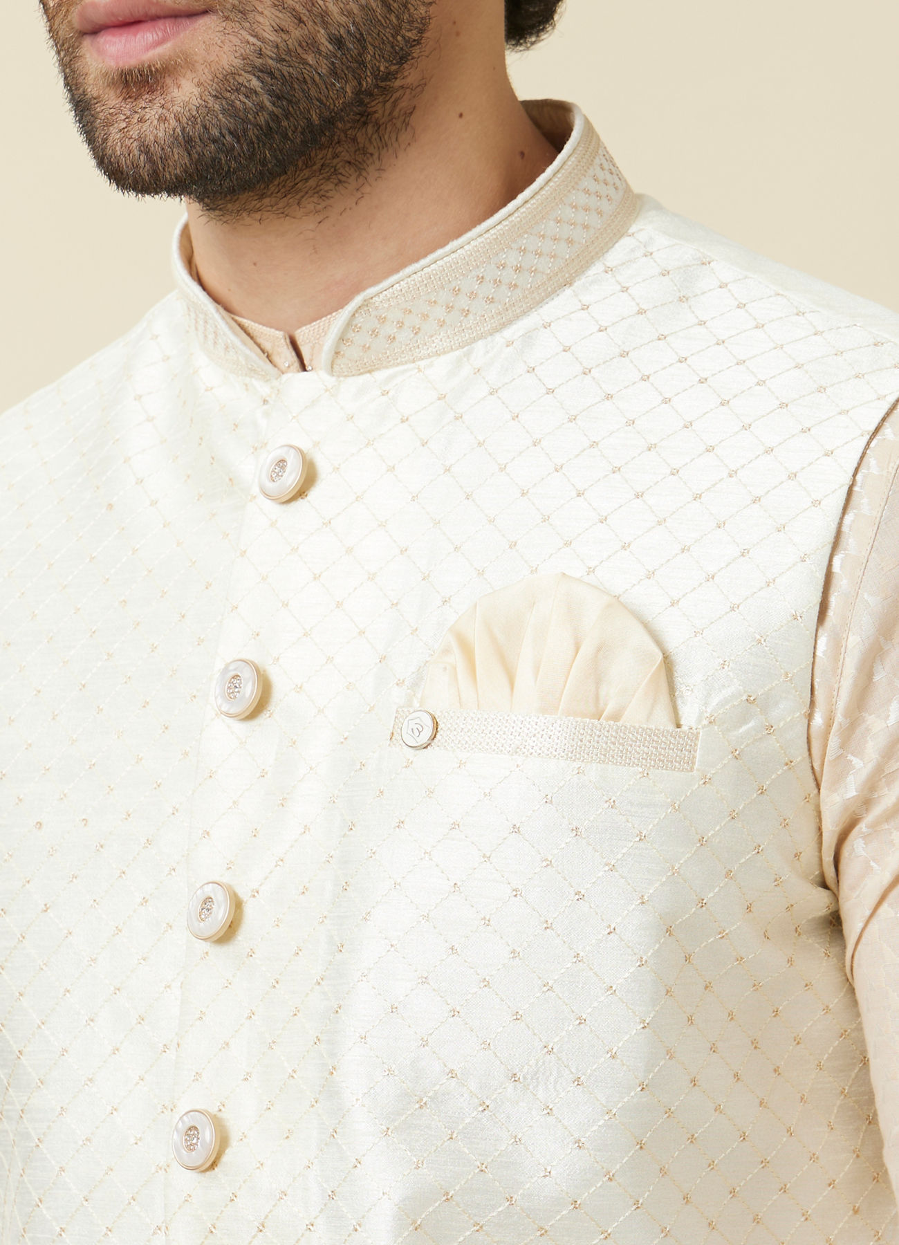 Manyavar Men Off White Diamond Self Embroidered Jacket