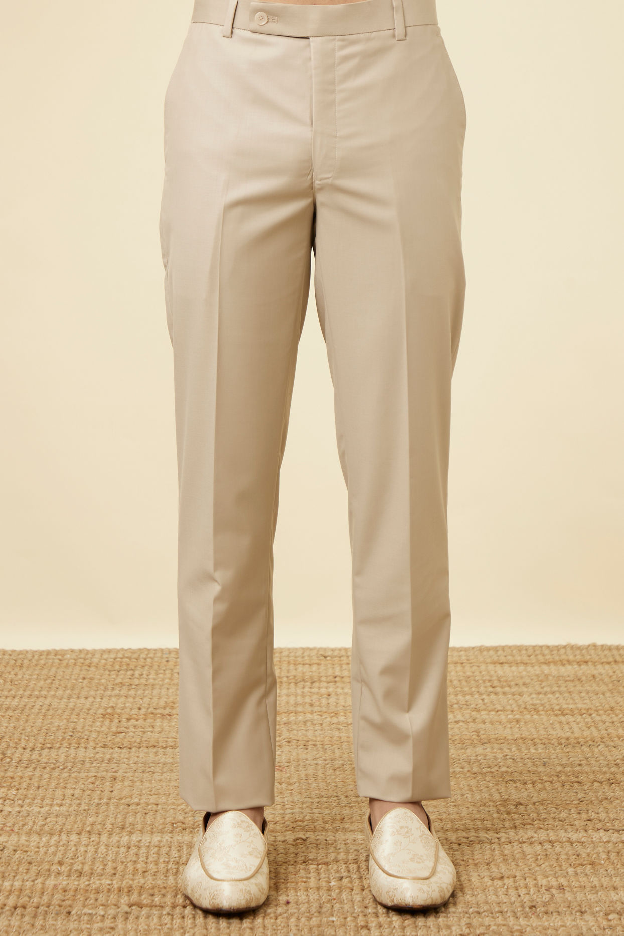 Manyavar Men Pistachio Green Ogee Patterned Suit