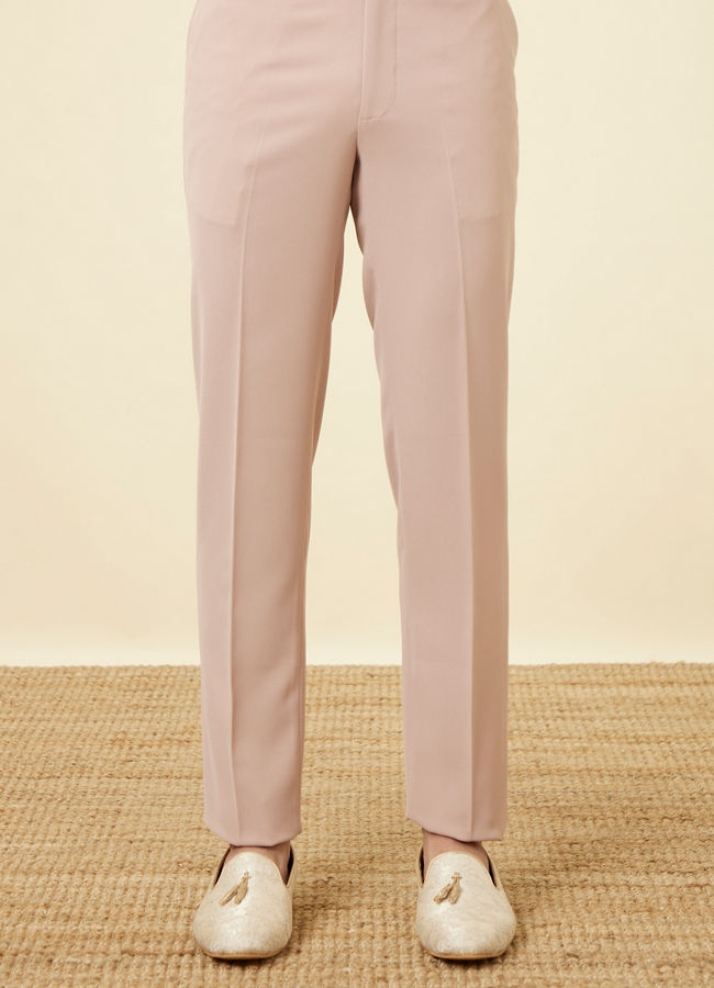 Cream Pink Ogee Patterned Suit image number 3