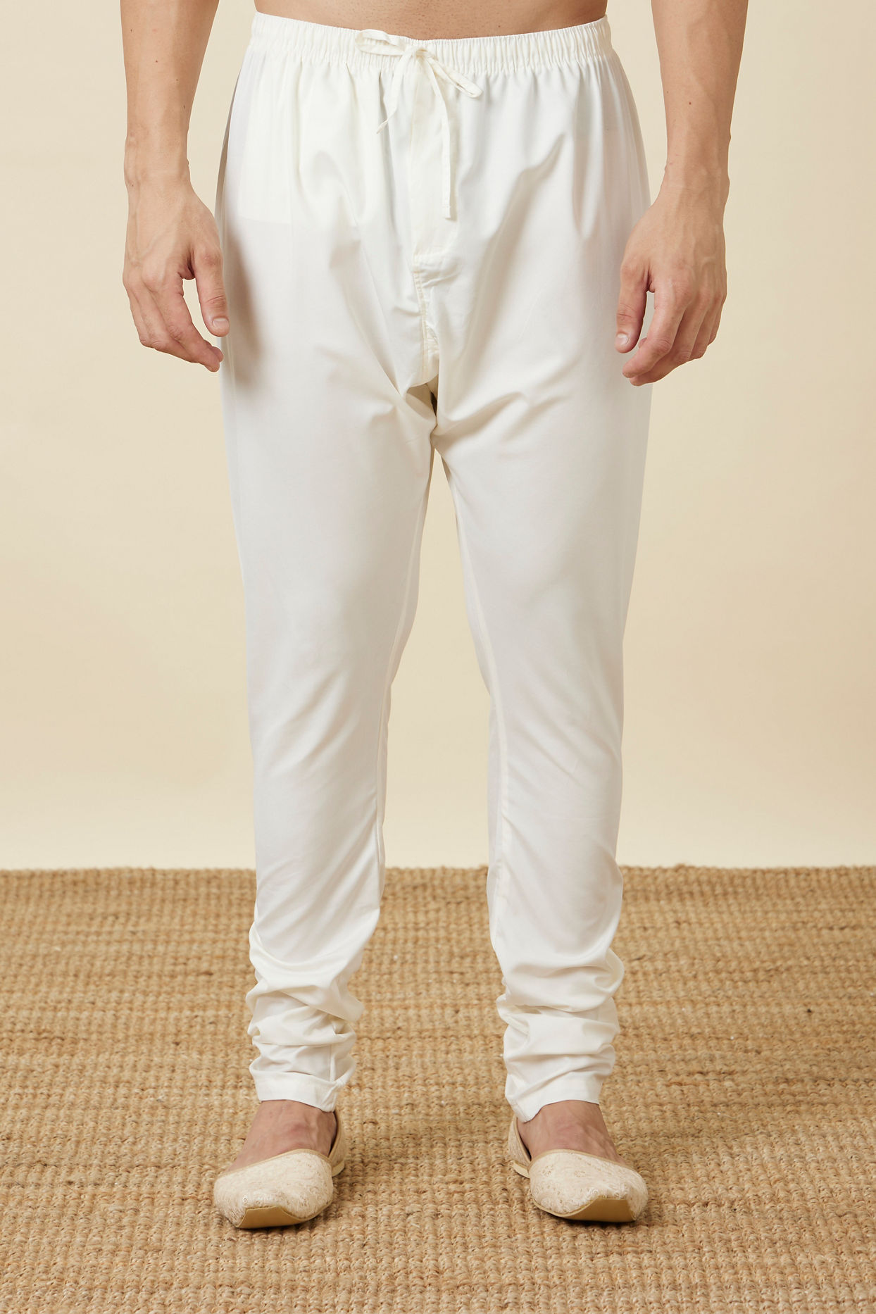Manyavar Men Antique White Leaf Patterned Kurta Set