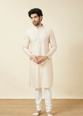 alt message - Manyavar Men Antique White Leaf Patterned Kurta Set image number 2