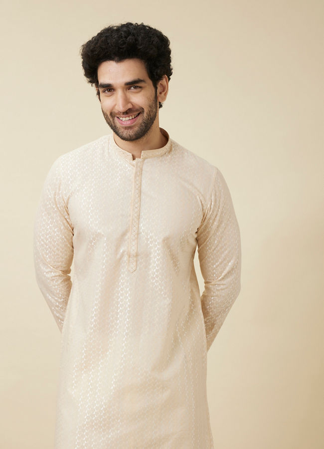 alt message - Manyavar Men Antique White Leaf Patterned Kurta Set image number 0